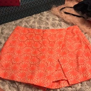 NEON PINK LILLY PULITZER SKORT